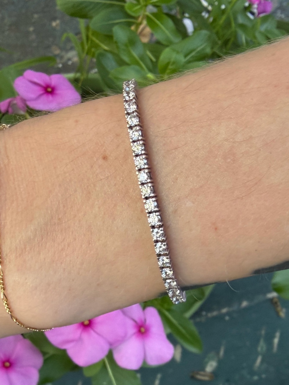 Sterling Silver Cubic Zirconia? Sparkly Tennis Bracelet